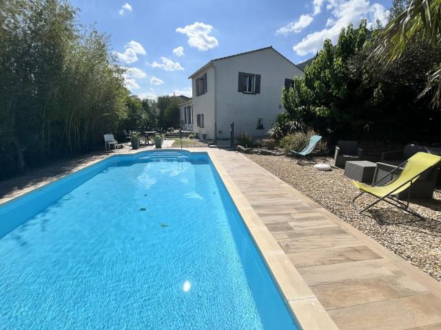 Maison 6 pièces 132 m²