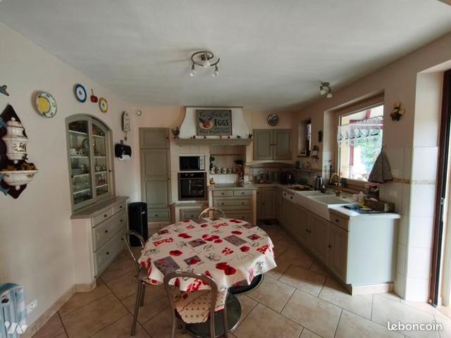 Maison 6 pièces 132 m²