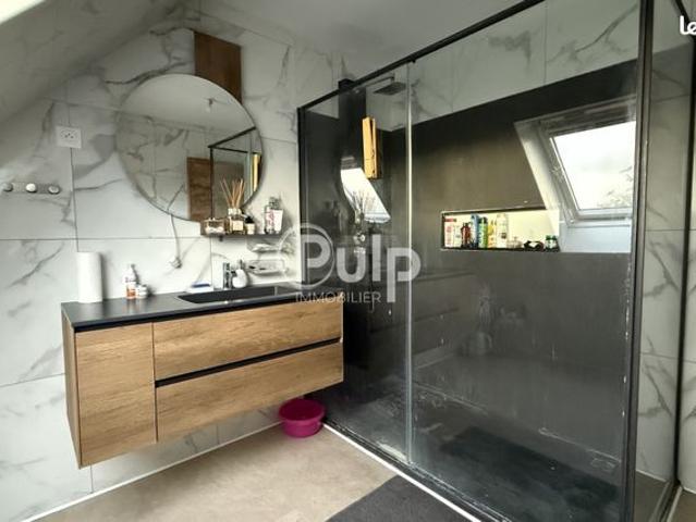 Maison 6 pièces 133 m²