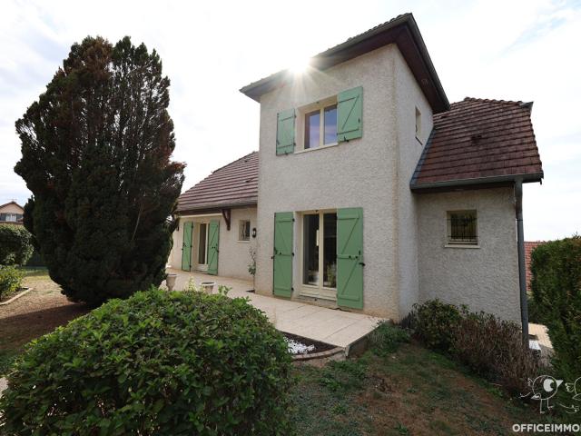 Maison 6 pièces 144 m²