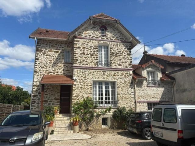 Maison 6 pièces 144 m²