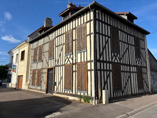 Maison 6 pièces 144 m²