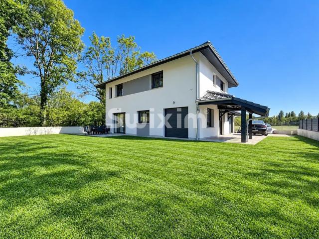 Maison 6 pièces 144 m²