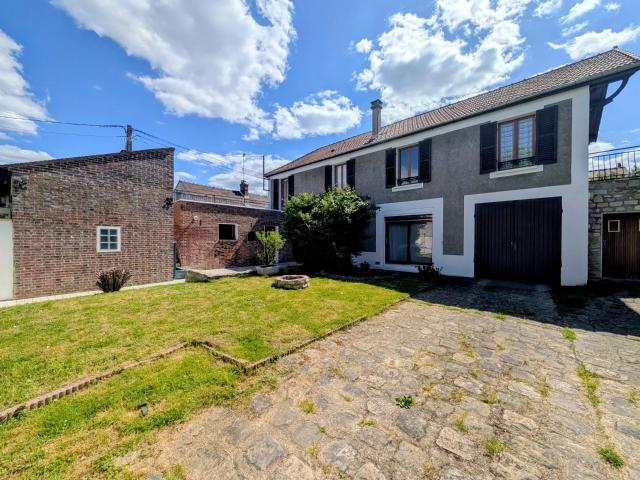 Maison 6 pièces 144 m²