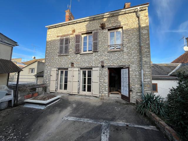 Maison 6 pièces 144 m²