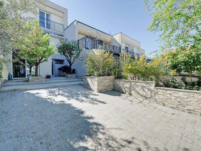 Maison 6 pièces 144 m²