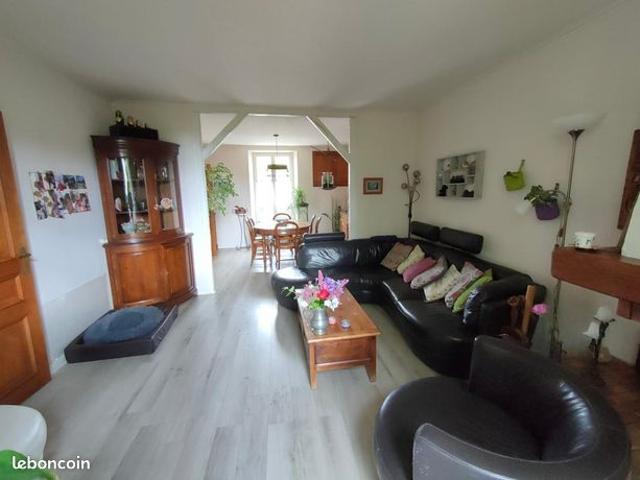 Maison 6 pièces 144 m²