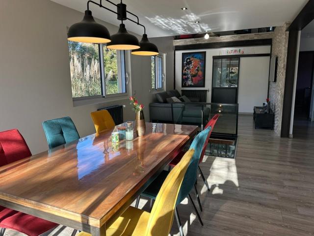Maison 6 pièces 144 m²