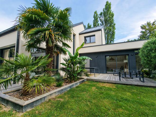Maison 6 pièces 144 m²