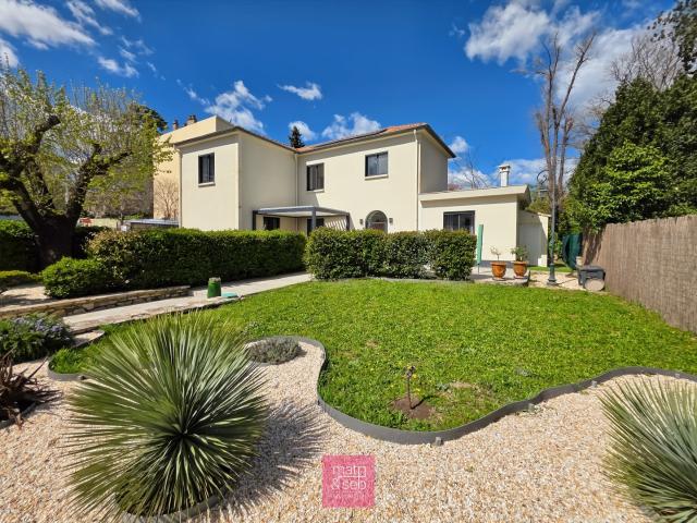 Maison 6 pièces 144 m²
