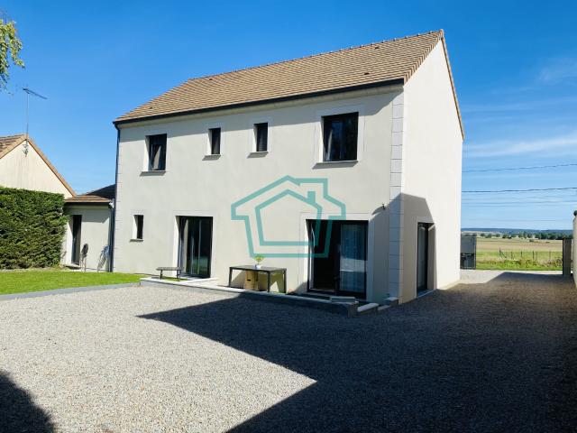 Maison 6 pièces 144 m²