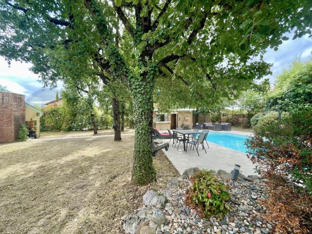 Maison 6 pièces 144 m²