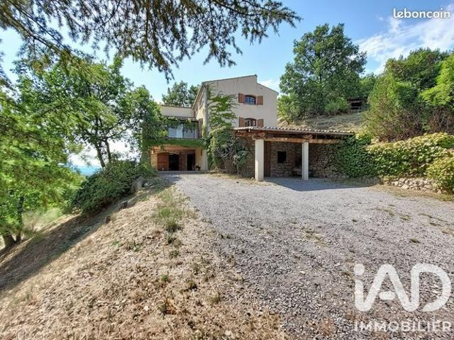 Maison 6 pièces 144 m²