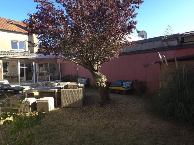 Maison 6 pièces 145 m²