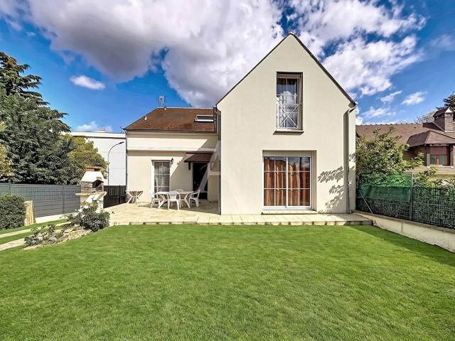 Maison 6 pièces 145 m²