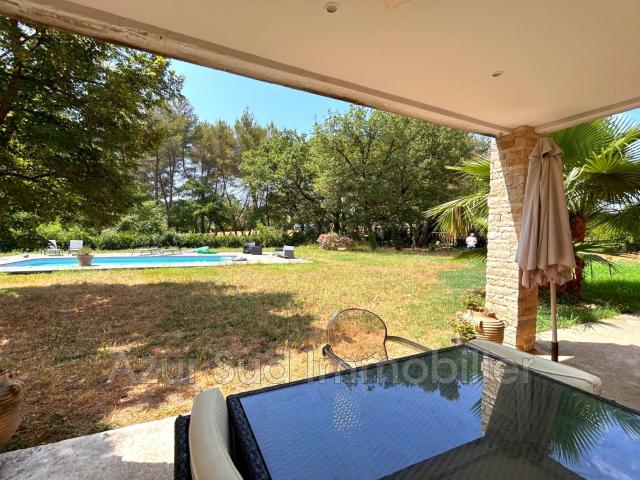 Maison 6 pièces 145 m²