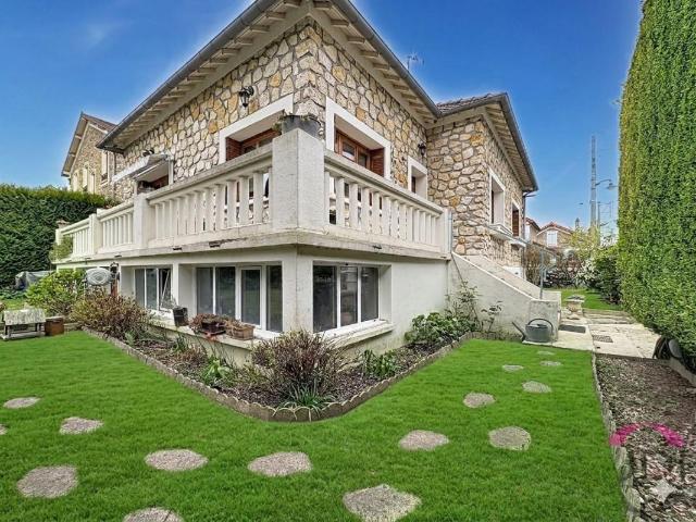Maison 6 pièces 145 m²