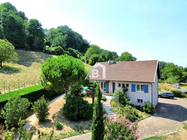 Maison 6 pièces 145 m²