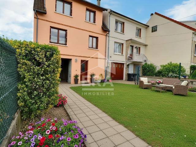 Maison 6 pièces 145 m²