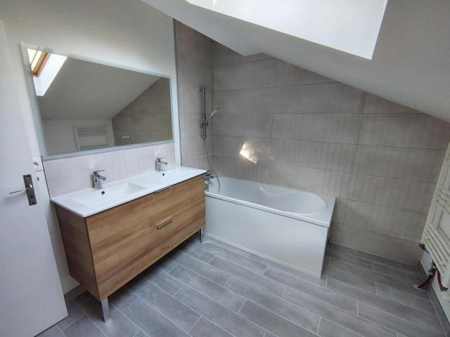 Maison 6 pièces 145 m²