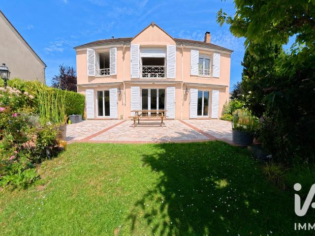 Maison 6 pièces 145 m²