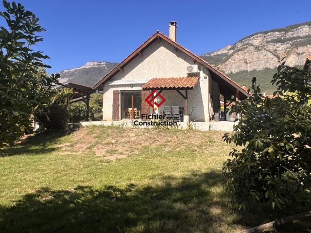 Maison 6 pièces 145 m²