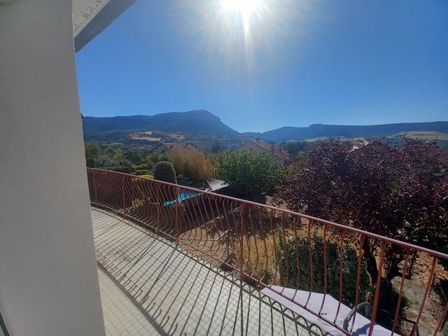 Maison 6 pièces 145 m²