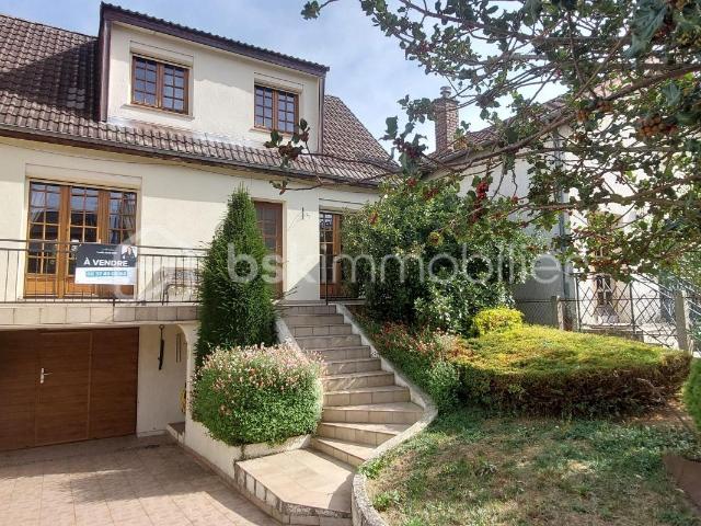 Maison 6 pièces 145 m²