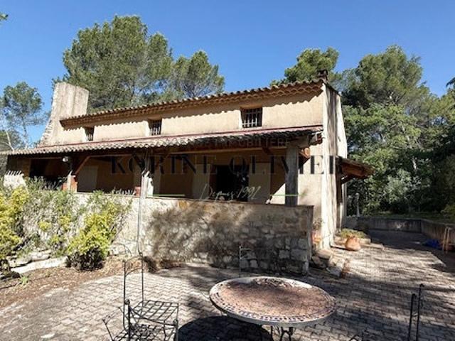 Maison 6 pièces 145 m²