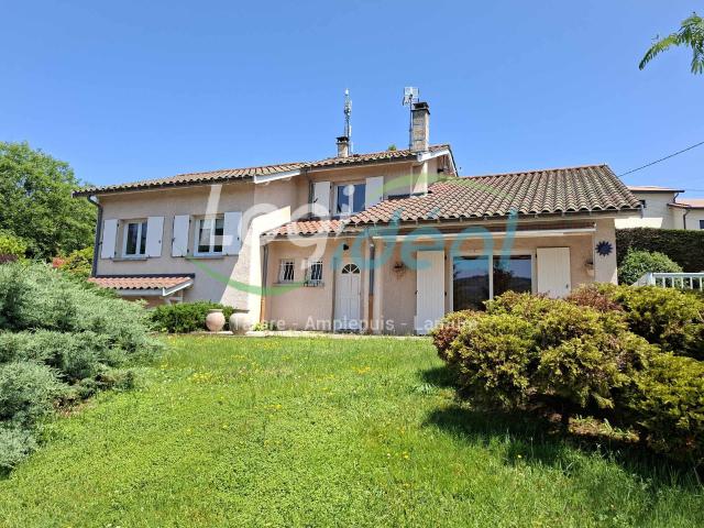 Maison 6 pièces 145 m²