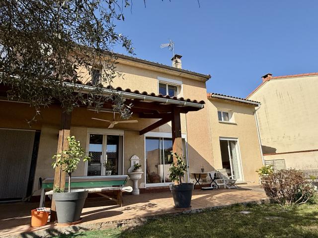 Maison 6 pièces 145 m²
