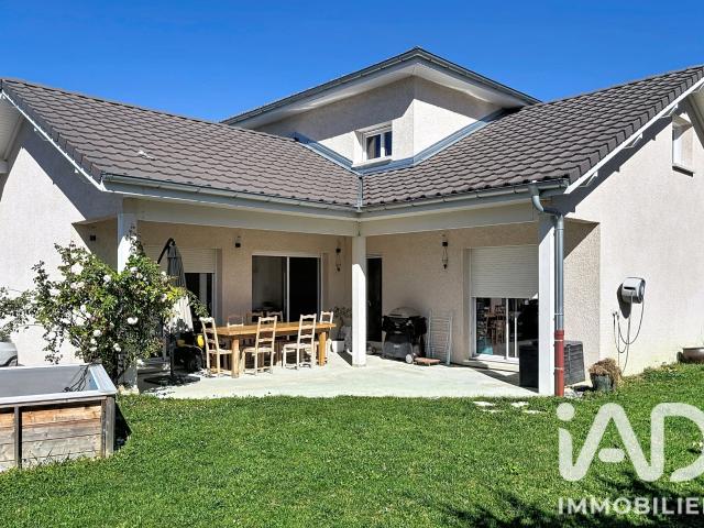 Maison 6 pièces 145 m²