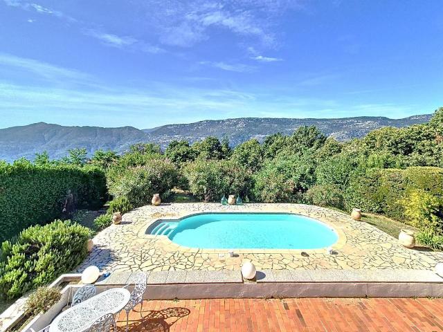Maison 6 pièces 145 m²