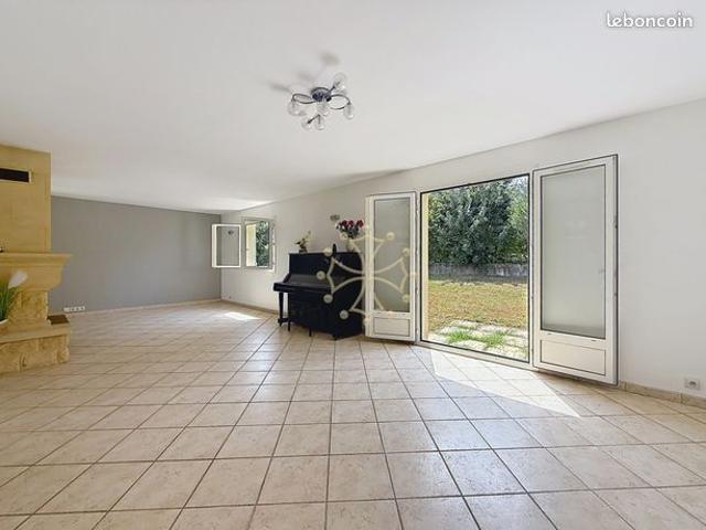 Maison 6 pièces 145 m²