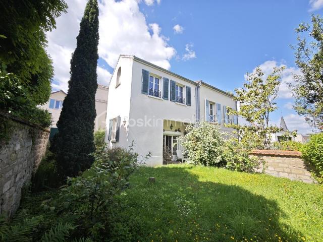 Maison 6 pièces 145 m²