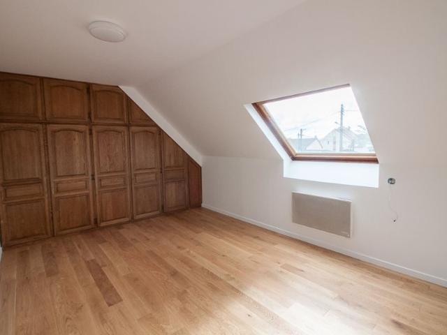 Maison 6 pièces, 145 m² à louer à Osny 95520