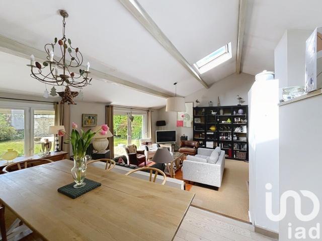 Maison 6 pièces 166 m²
