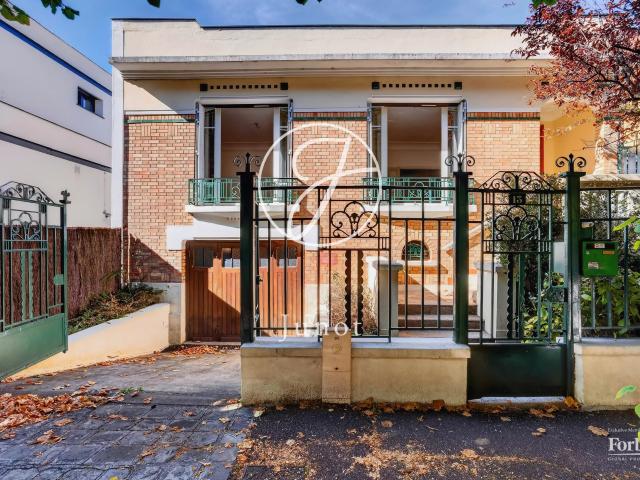 Maison 6 pièces 146 m²