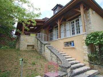 Maison 6 pièces 146 m²