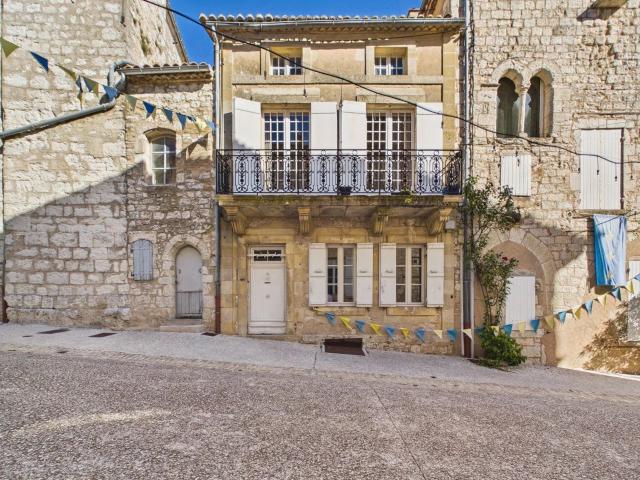 Maison 6 pièces 146 m²