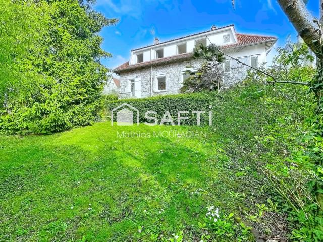 Maison 6 pièces 146 m²