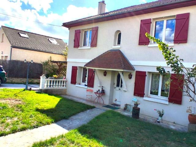 Maison 6 pièces 146 m²