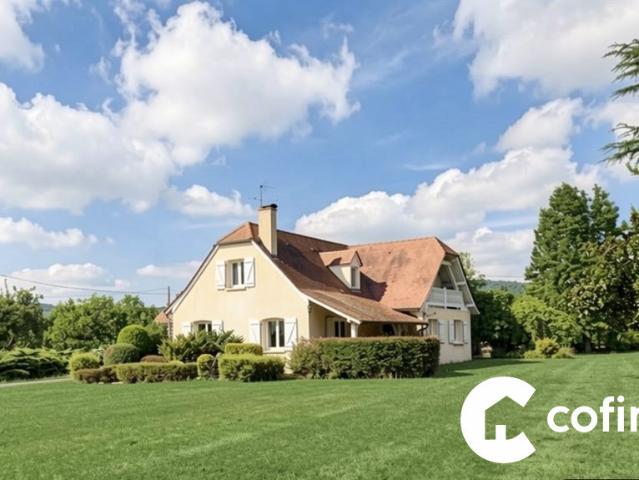 Maison 6 pièces 146 m²