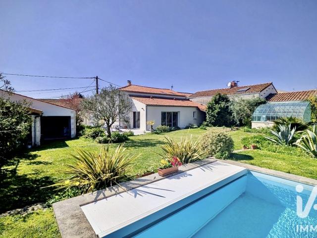 Maison 6 pièces 146 m²