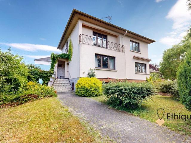 Maison 6 pièces 146 m²