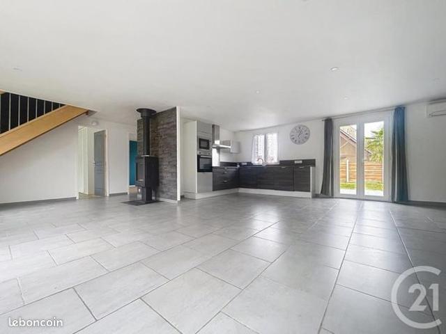 Maison 6 pièces 146 m²