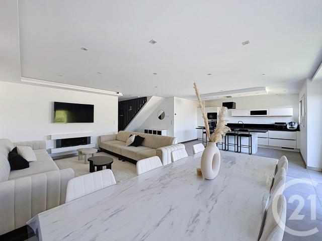 Maison 6 pièces 146 m²