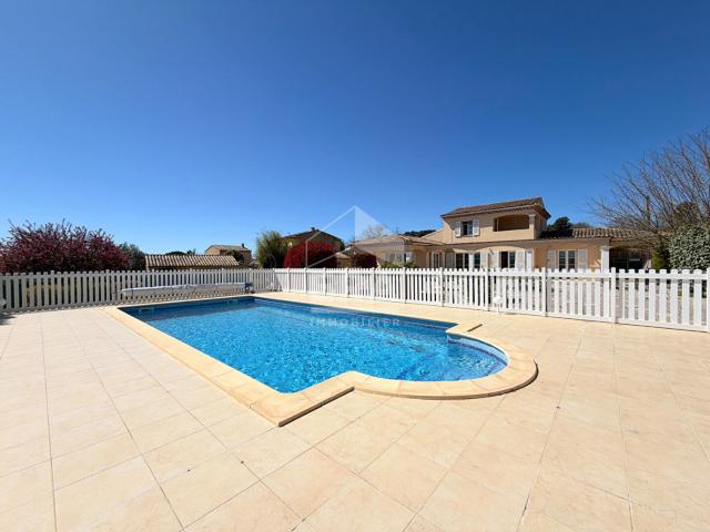 Maison 6 pièces 146 m²
