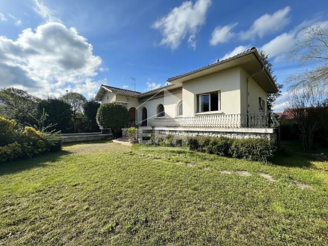 Maison 6 pièces 146 m²