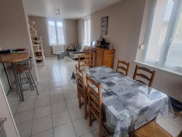Maison 6 pièces 146 m²